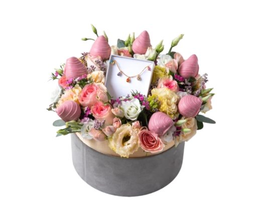 Estelle Necklace Hamper