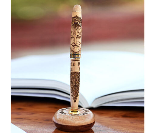 Personalised Pen with Base