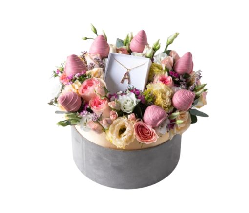 Letter Necklace Hamper